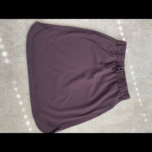 Lululemon “On the fly skirt”